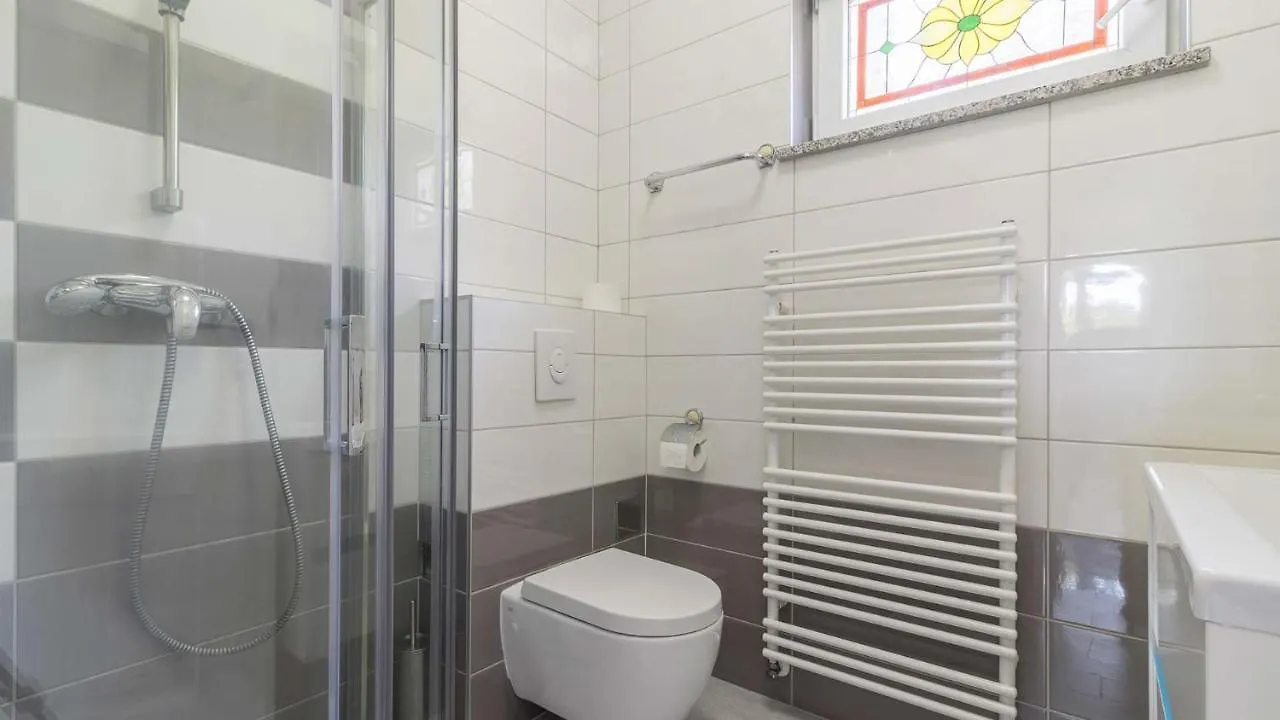 Luxury Villa Nicol With Pool And Sea View 300M From The Beach Pula